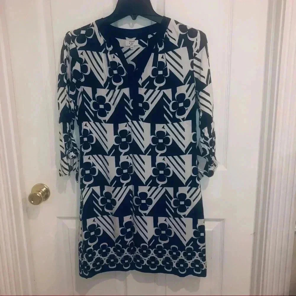Crown & ivory midi length dress sz 4p